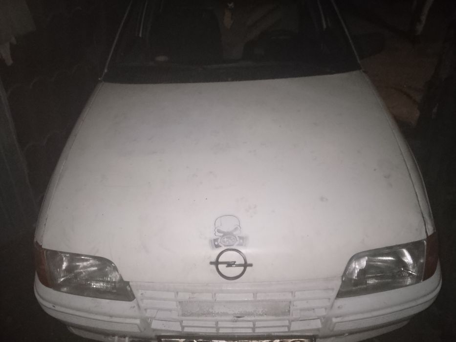 Продам Опель спорт 1986 году