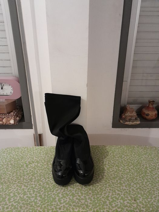 Vendo Botas de Senhora MANUEL ALVES muito bonitas como novas