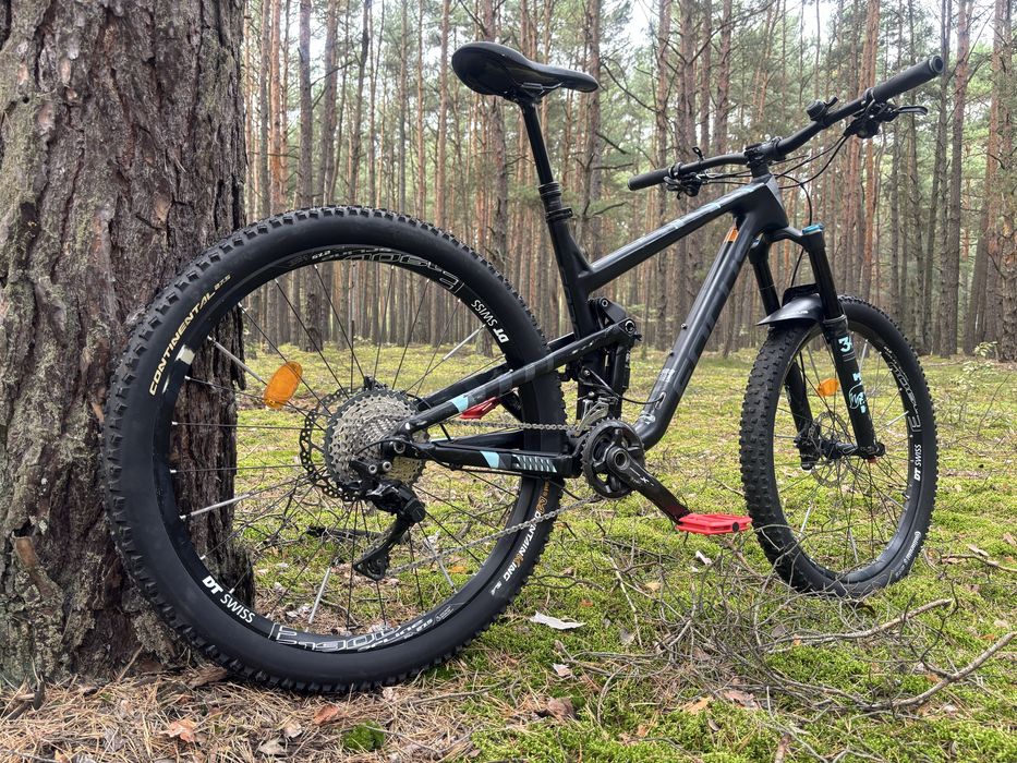 Rower focus jam carbon pro 27,5 trail 2x11 deore xt r.M dt swiss fox