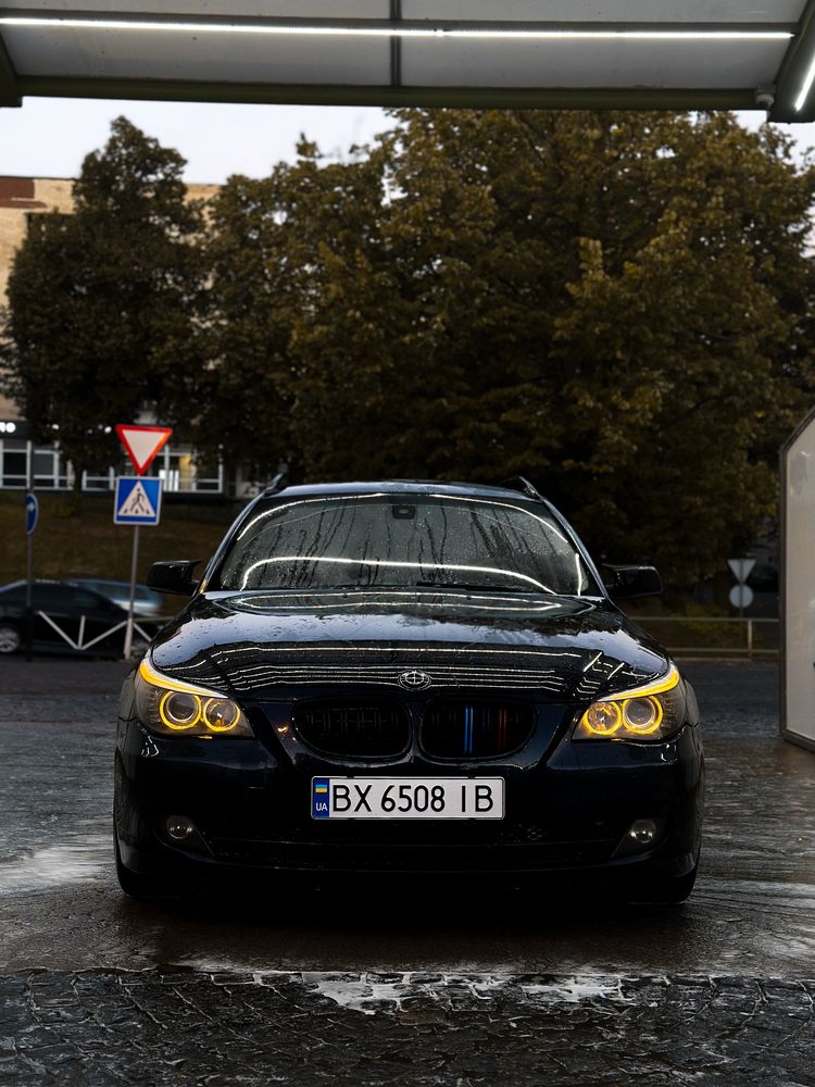 Продам BMW e61 2.0дизель 2009 года