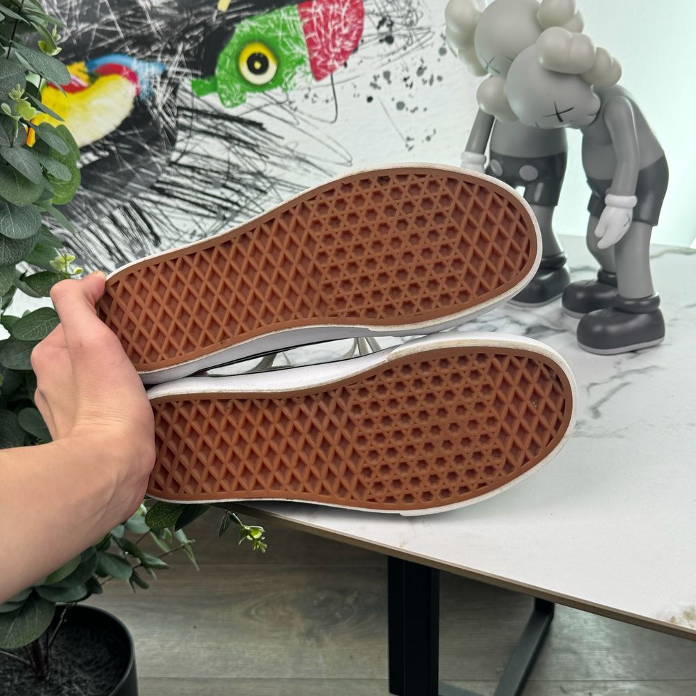 Кросівки Vans Old Skool 39 розмір 1536
