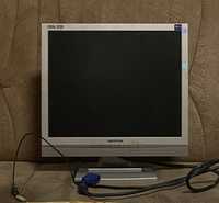 Монитор для компьютера Medion