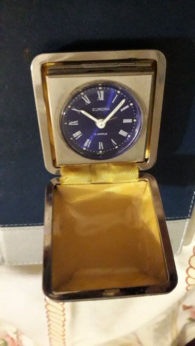 Stary zegarek podróżny Europa