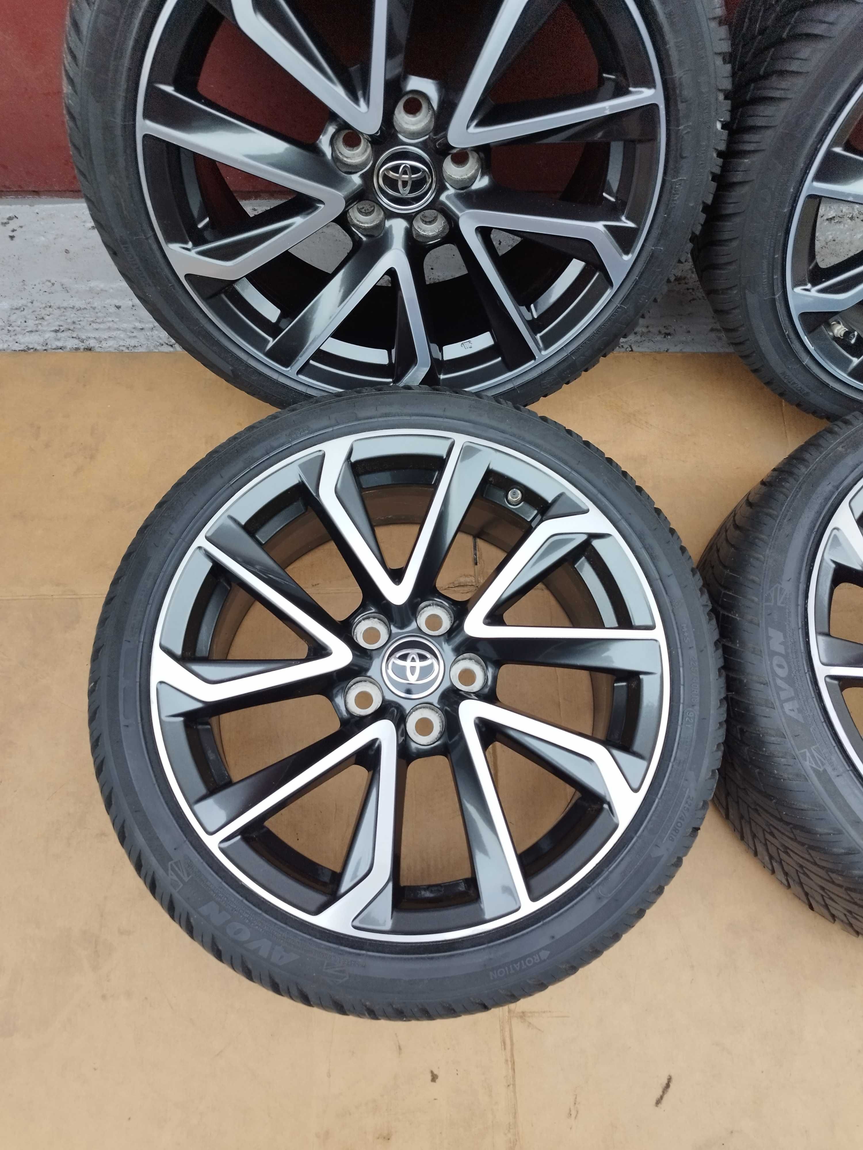 Nowe opony, koła całoroczne 225/40R18 oryginał TOYOTA Corolla e21 GR