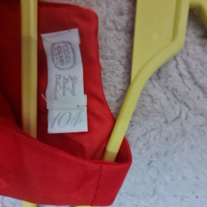Czerwona sukienka z cekinami Boże Narodzenie