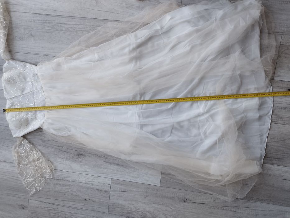 Sukienka długa nowa