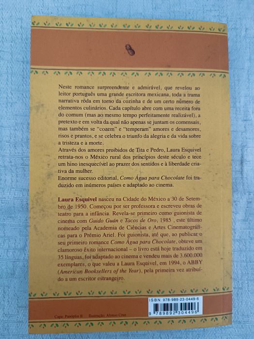 Livro "Como Água para Chocolate"