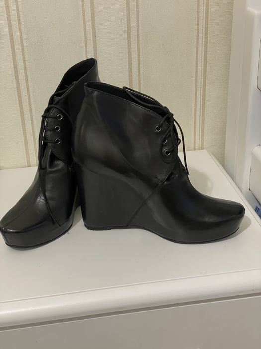 Взуття жіноче ботильйони весна-осінь