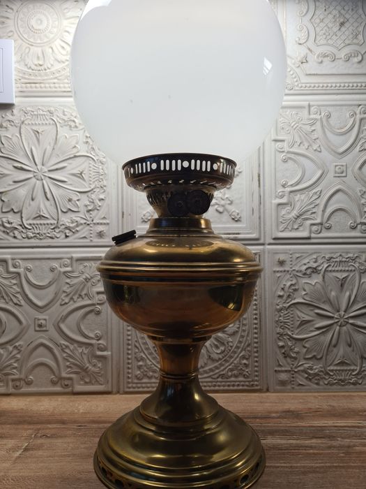 Stara lampa naftowa Duplex