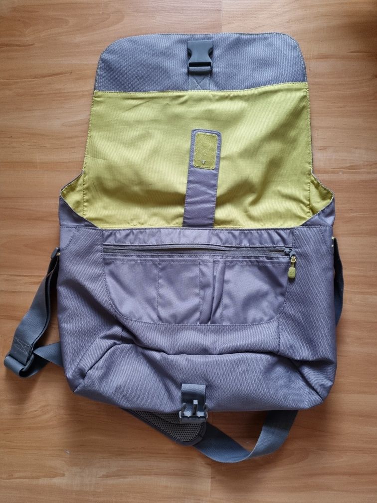 Torba na laptopa Dicota 16,4"