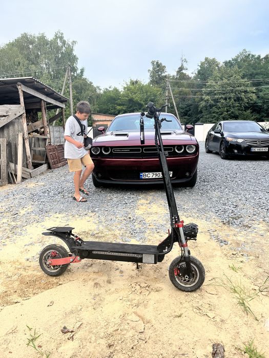 Електросамокат 2 мотора 4000w 70км/г