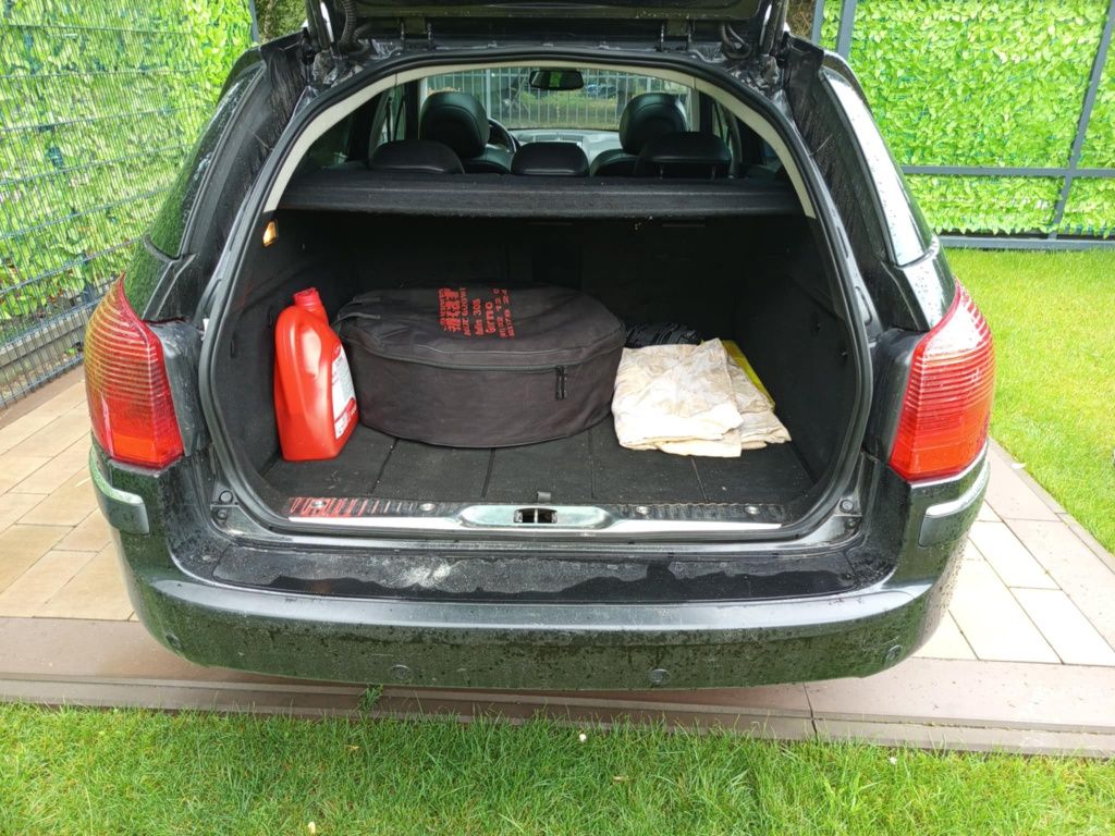 Spszedam auto Peugeot  2005r.