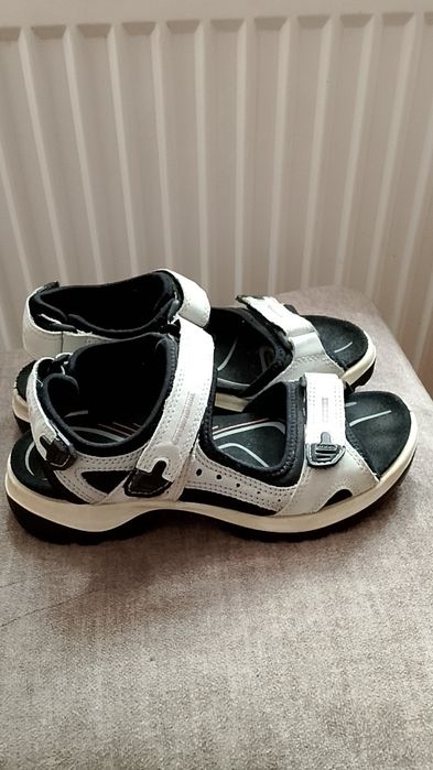 Sandały damskie Ecco skórzane 36