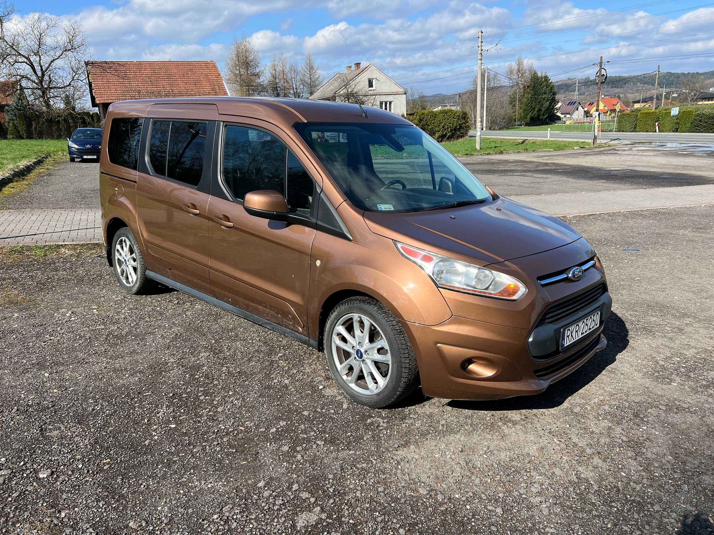 Ford Transit Tourneo Connect Titanium 2.5l GAZ  7 osobowy