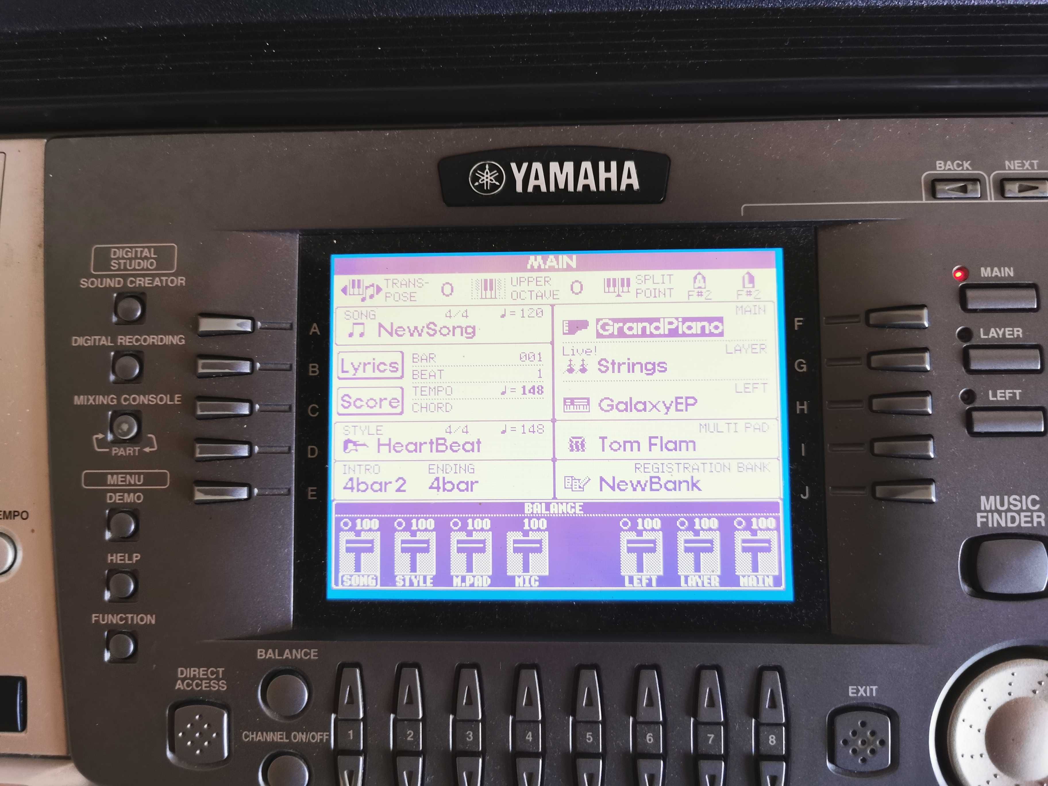 Klawisze Yamaha PSR-2000