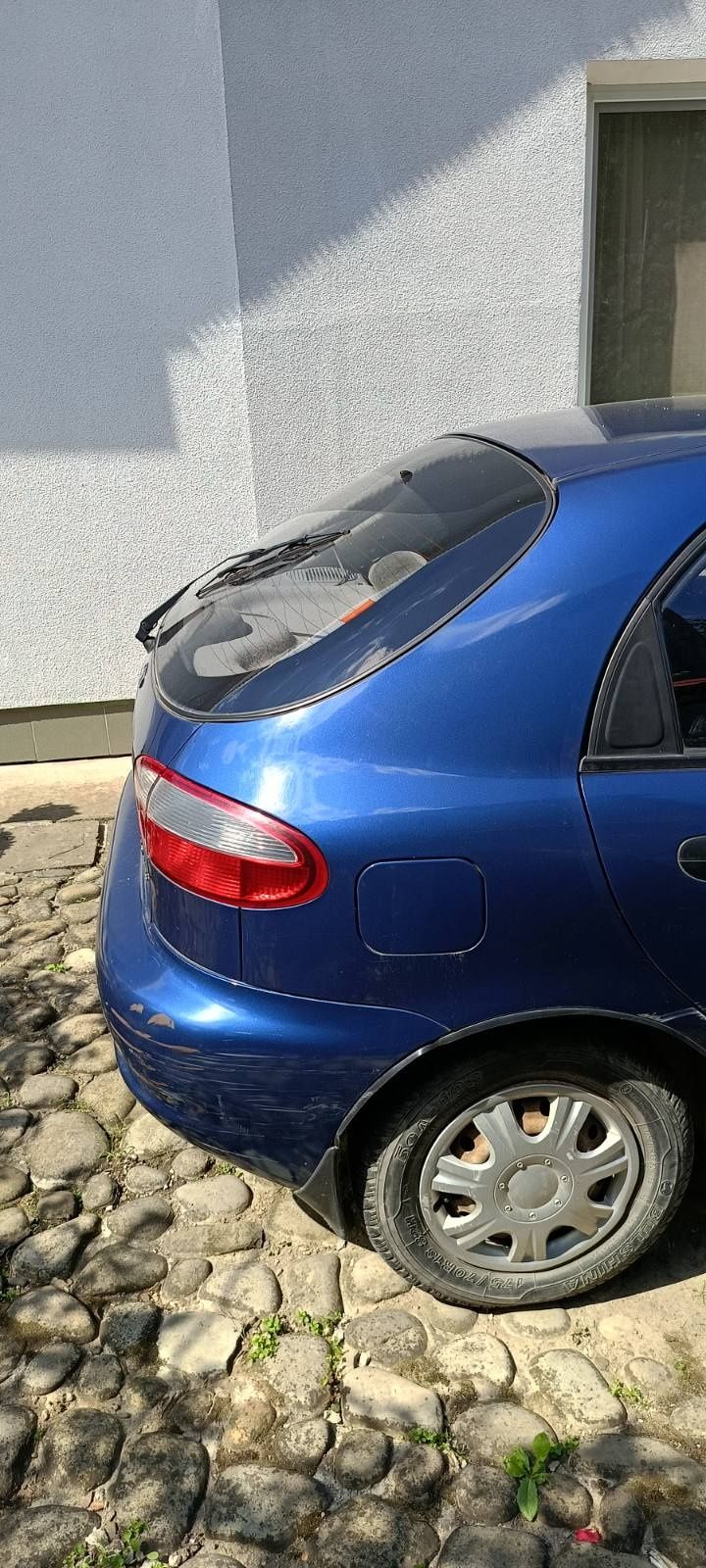 Автомобіль ЗАЗ Ланос