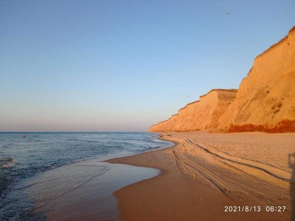 С. Курортне,   Одеська обл, продам ділянку    біля моря