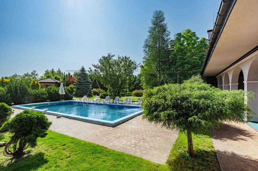 Продаж будинку, 670м, Альпійка, Підгірці, вихід до води. 25 соток