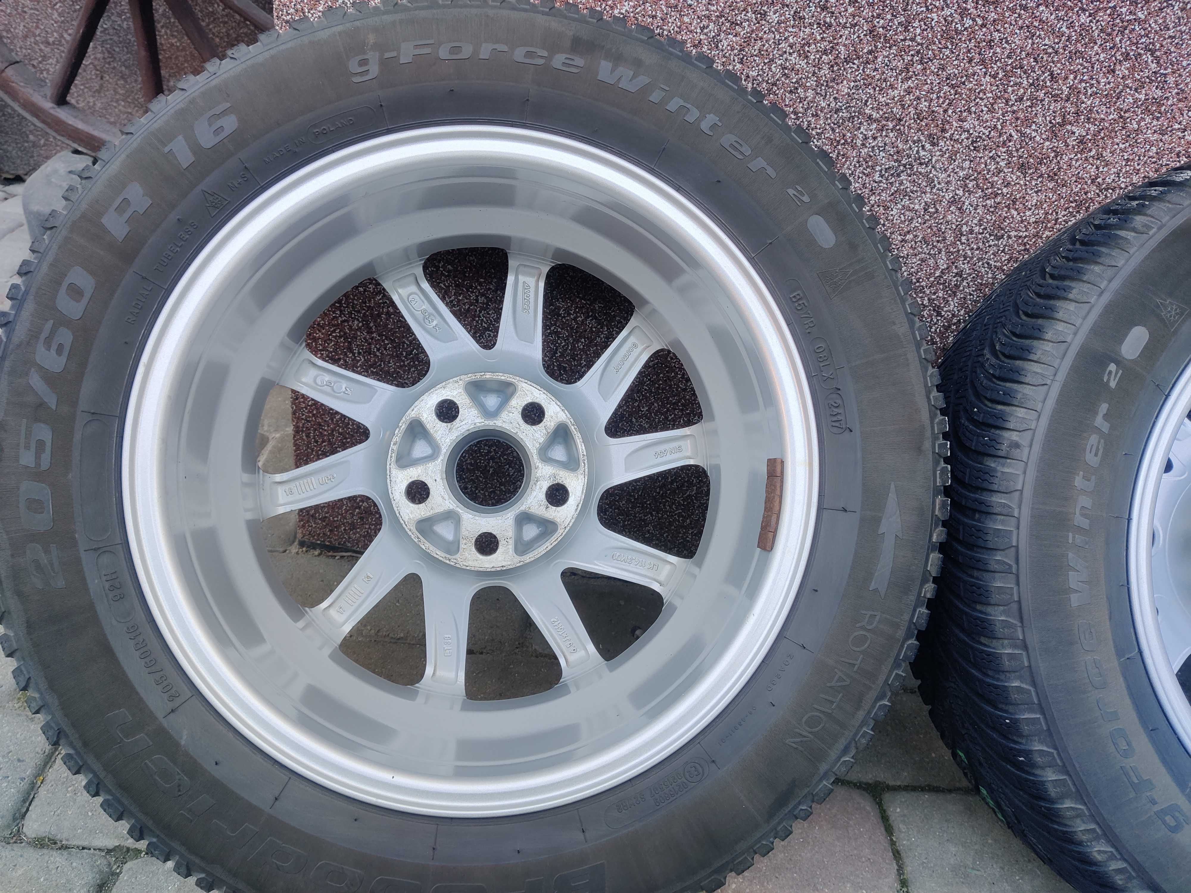 Koła Alutec Singa 16" 6.5J 5x114,3 ET38, BFGoodrich G-Force Winter 2