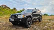 Jeep Grand Cherokee Jeep grand cherokee WK 4.7 v8 LPG lift 2" AT