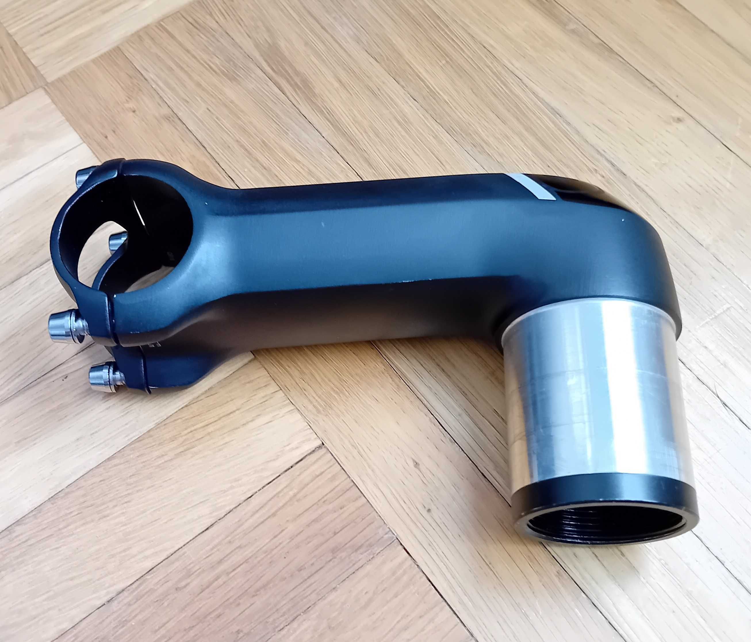 Mostek,wspornik kierownicy Cannondale Lefty Opi / nowy/.
