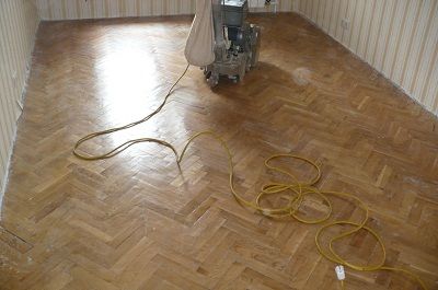 Шлифовка паркета недорого, циклевка, ремонт и реставрация паркета