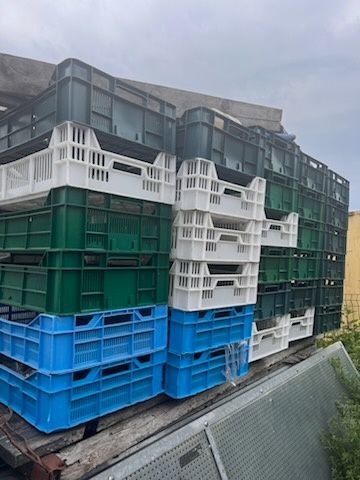 Skrzynka plastikowa na owoce