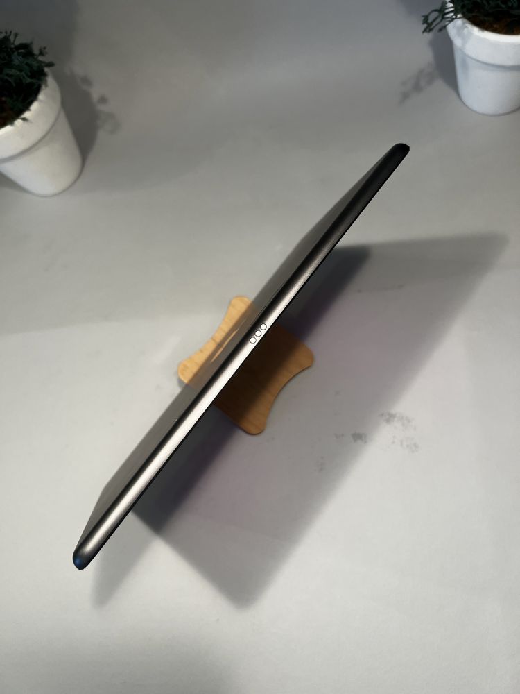 Ipad 7th 128gb Wifi+LTE Space Gray 10.2 планшет з гарантією Акб 95
