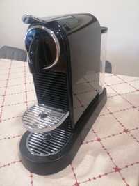 Máquina de café Nespresso