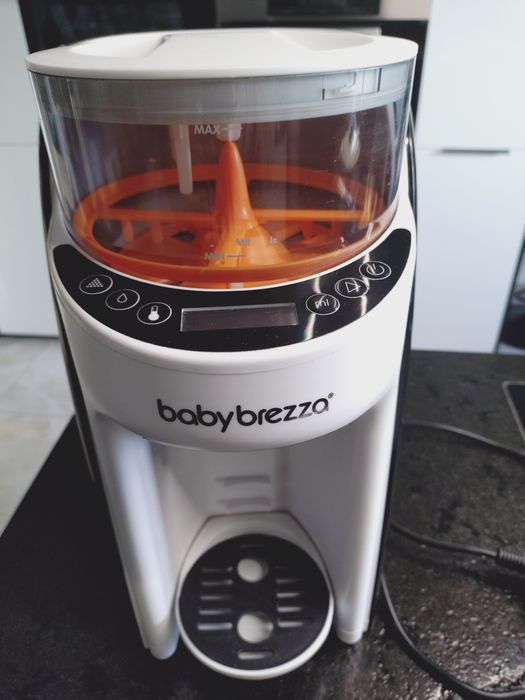 Ekspres do mleka modyfikowanego Baby Brezza