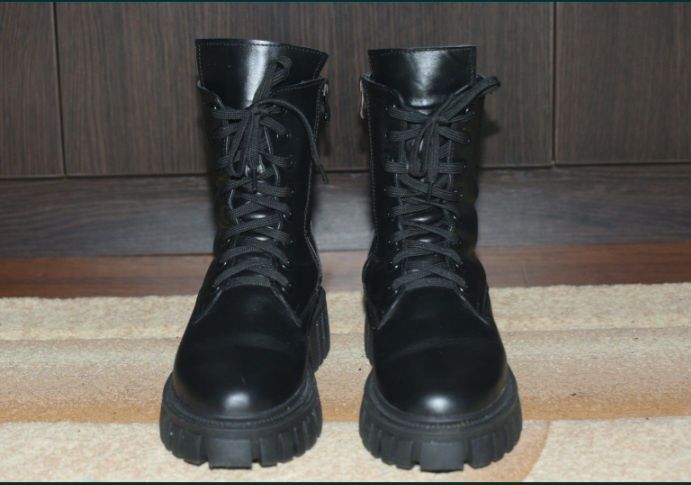 Зимові шкіряні жіночі черевики  39р.