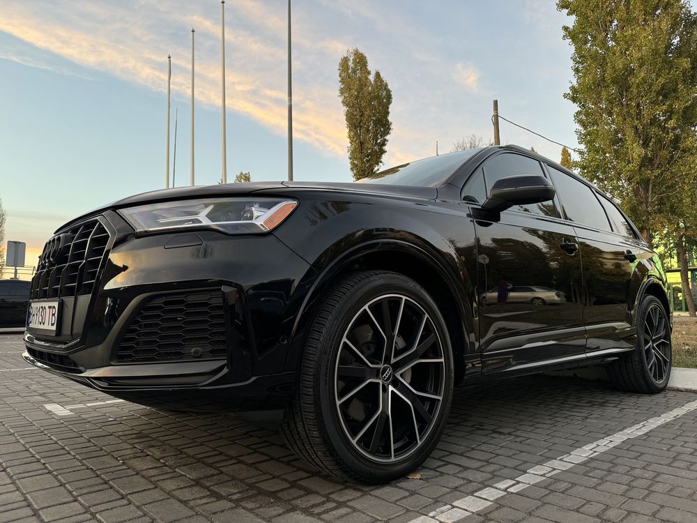 Audi q7 2020 в ідеальному стані
