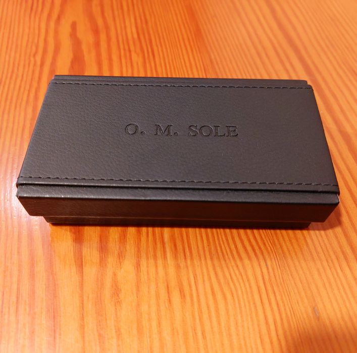 Ексклюзивні часи O.M.Sole