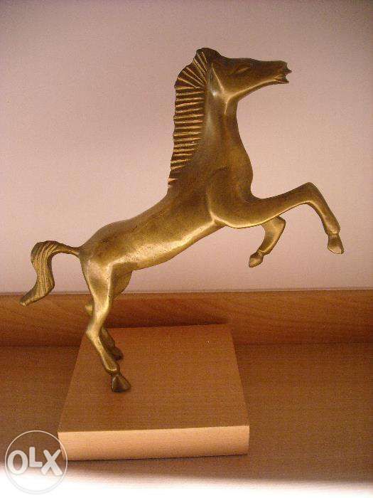 Cavalo - ENZO - peça de autor.