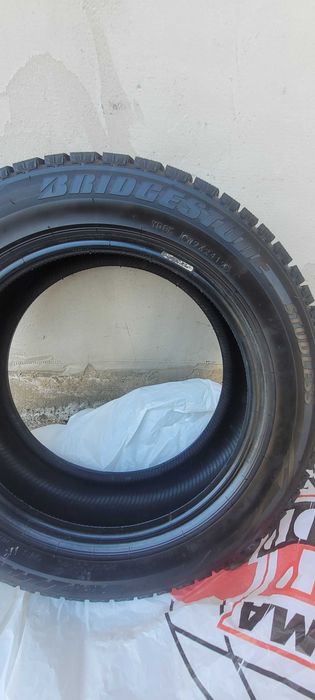 Зимова гума bridgestone blizzak 205/55/16