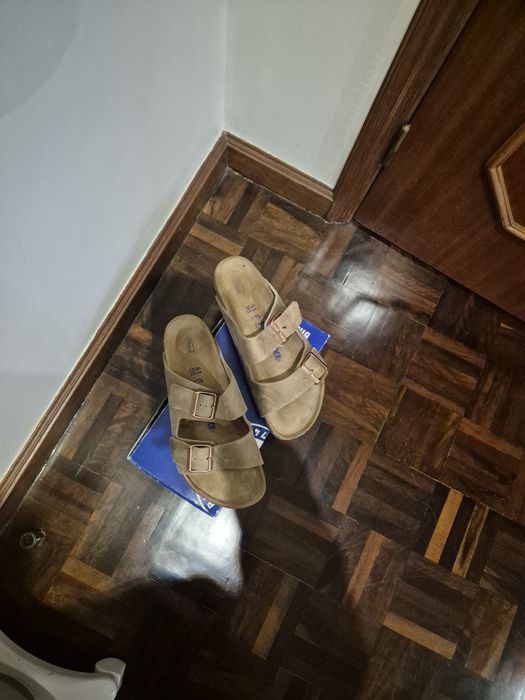 Sandálias Birkenstock Arizona em couro oleado – Tabacco Brown