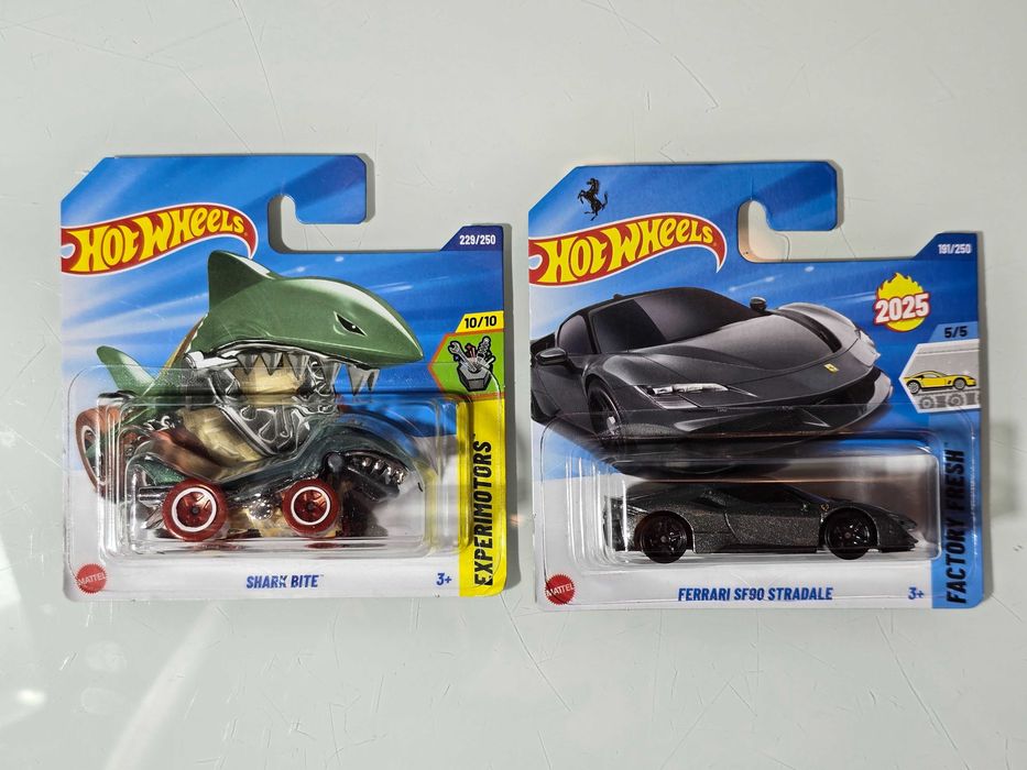 Zestaw Hot Wheels Ferrari SF90 Stradale Shark Bite TH