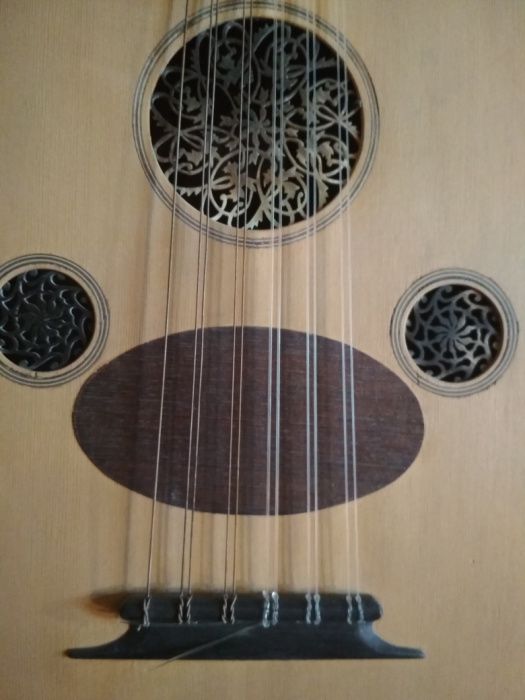 Турецкая профессиональная лютня.Уд.