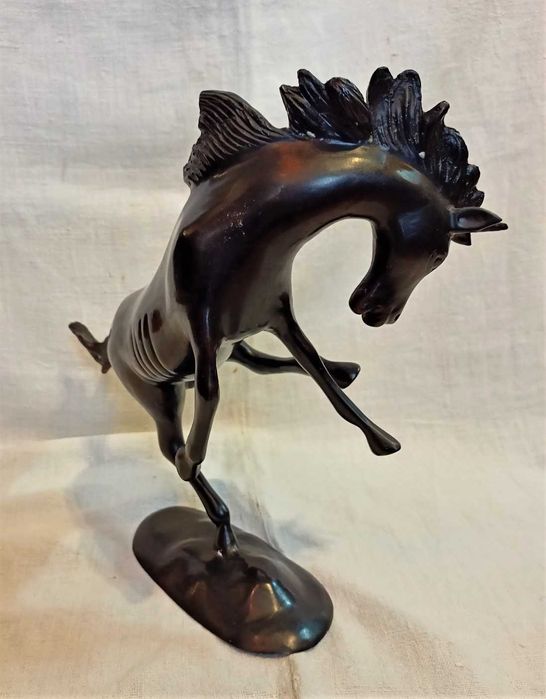 Estatueta Unicórnio Metal
