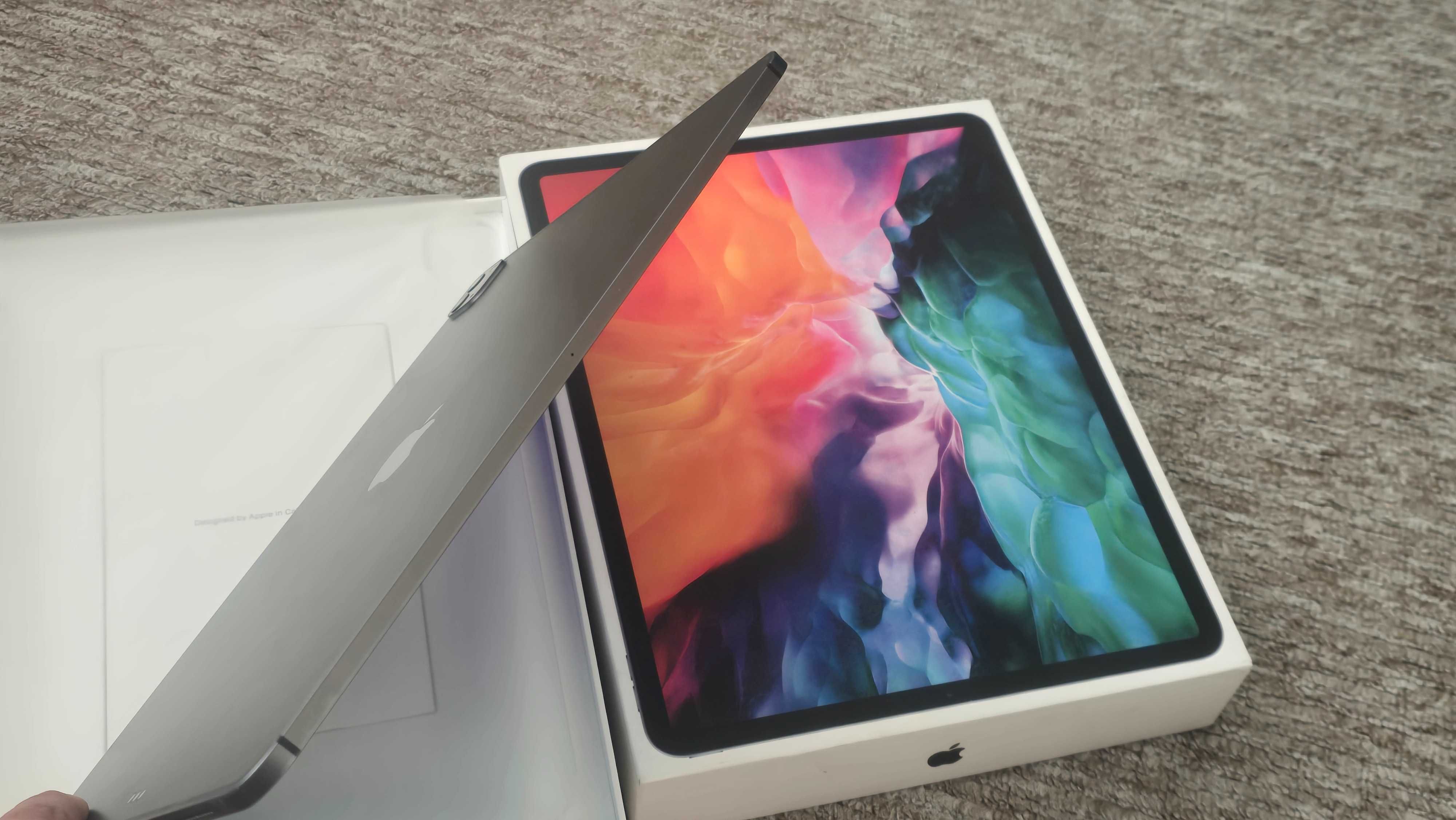 Apple iPad Pro 12.9" 4Th Gen 1TB  (A2232) iOs 18.5