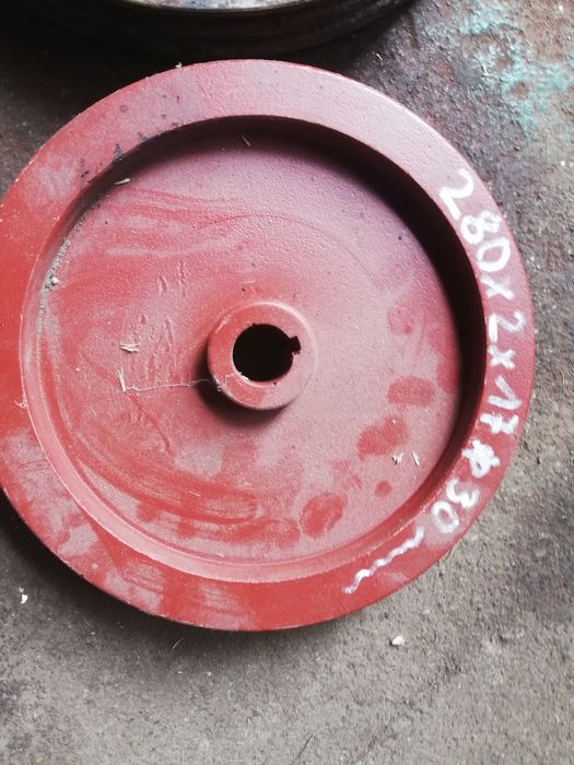 Starocie stare koło pasowe - DUZE