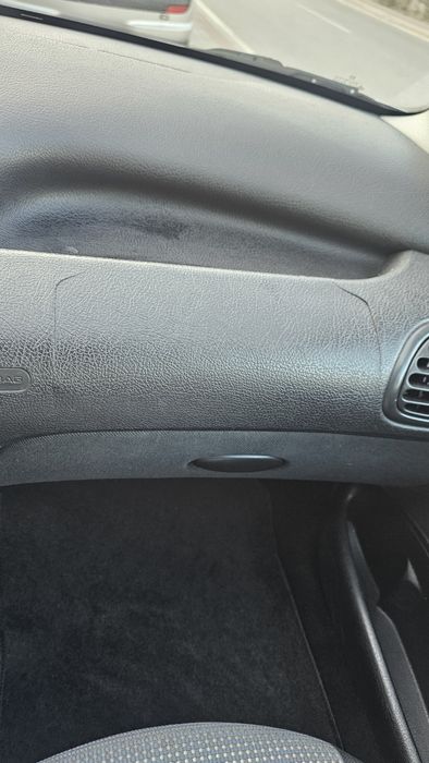 Peugeut 206 impecável