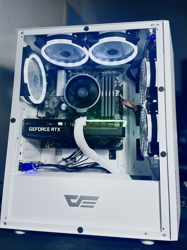 Komputer Gamingowy Biały/3060ti Ghost /Ryzen 5 3600X/b450M-A II/512gb