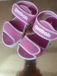 Sandálias menina Reebok nr 27,5 novas