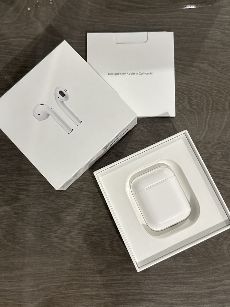 AirPods with Charging Case + case