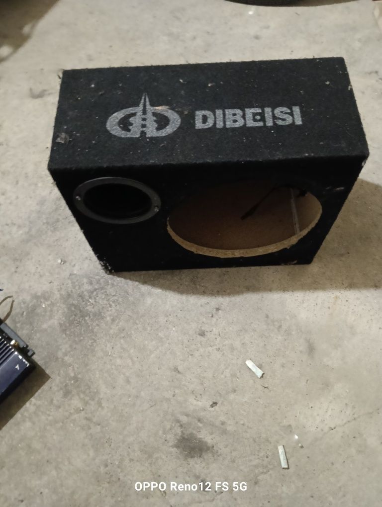 Skrzynia subwoofer do samochodu