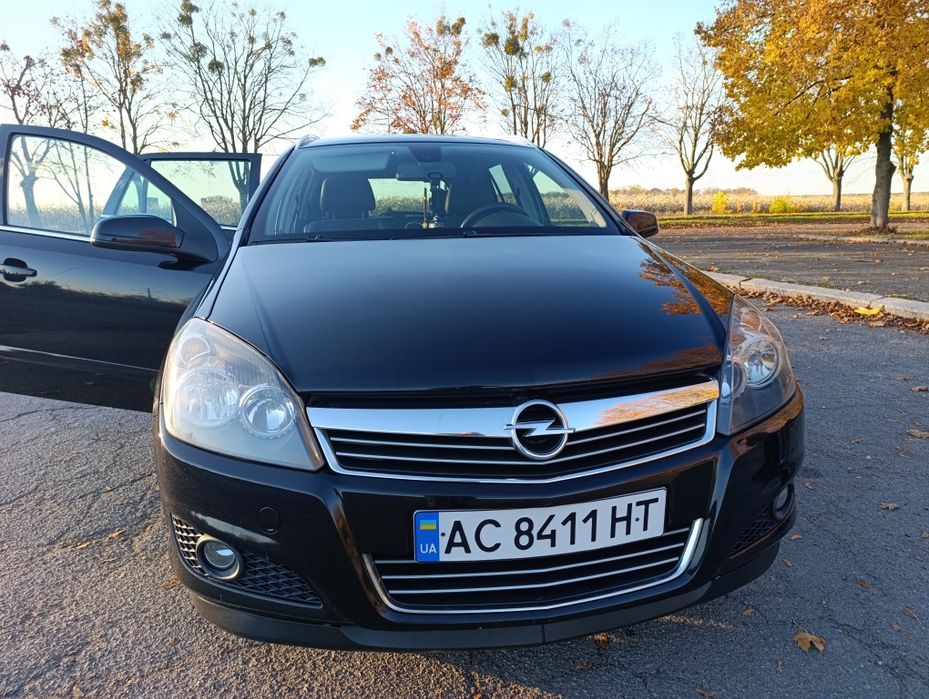 Продам Опель Астра 2008 рік..