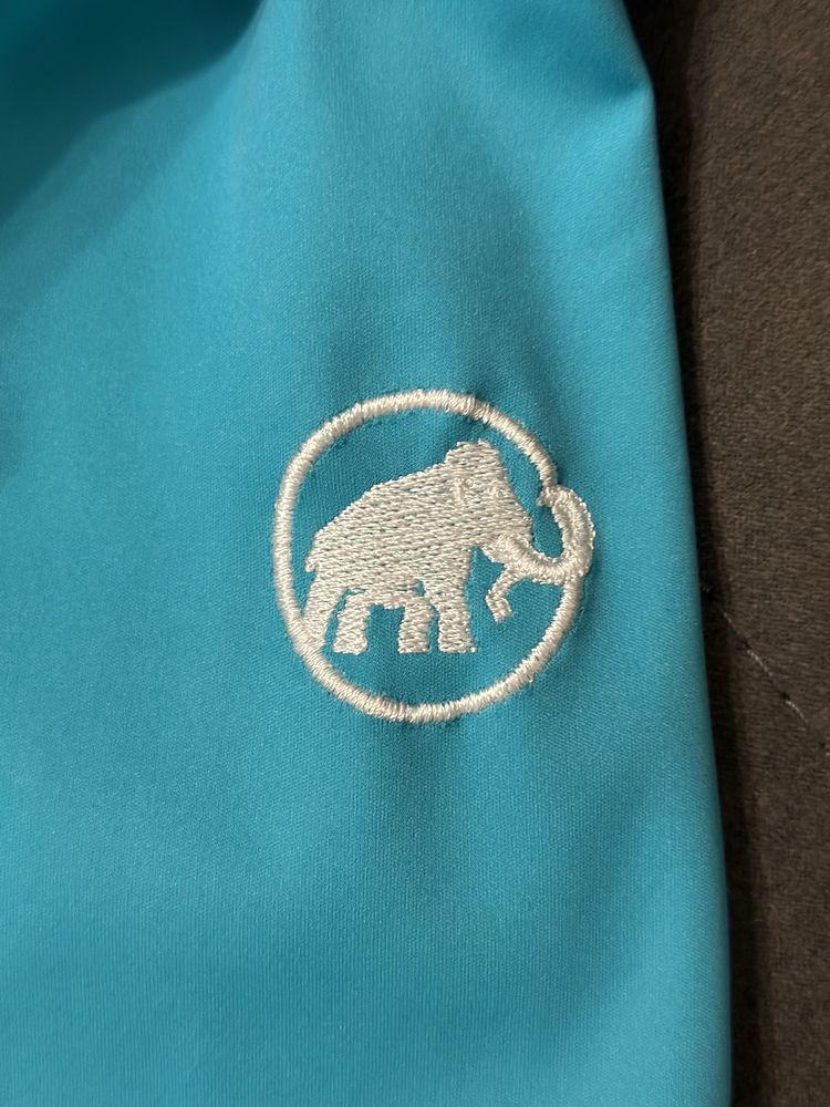 Куртка жіноча mammut