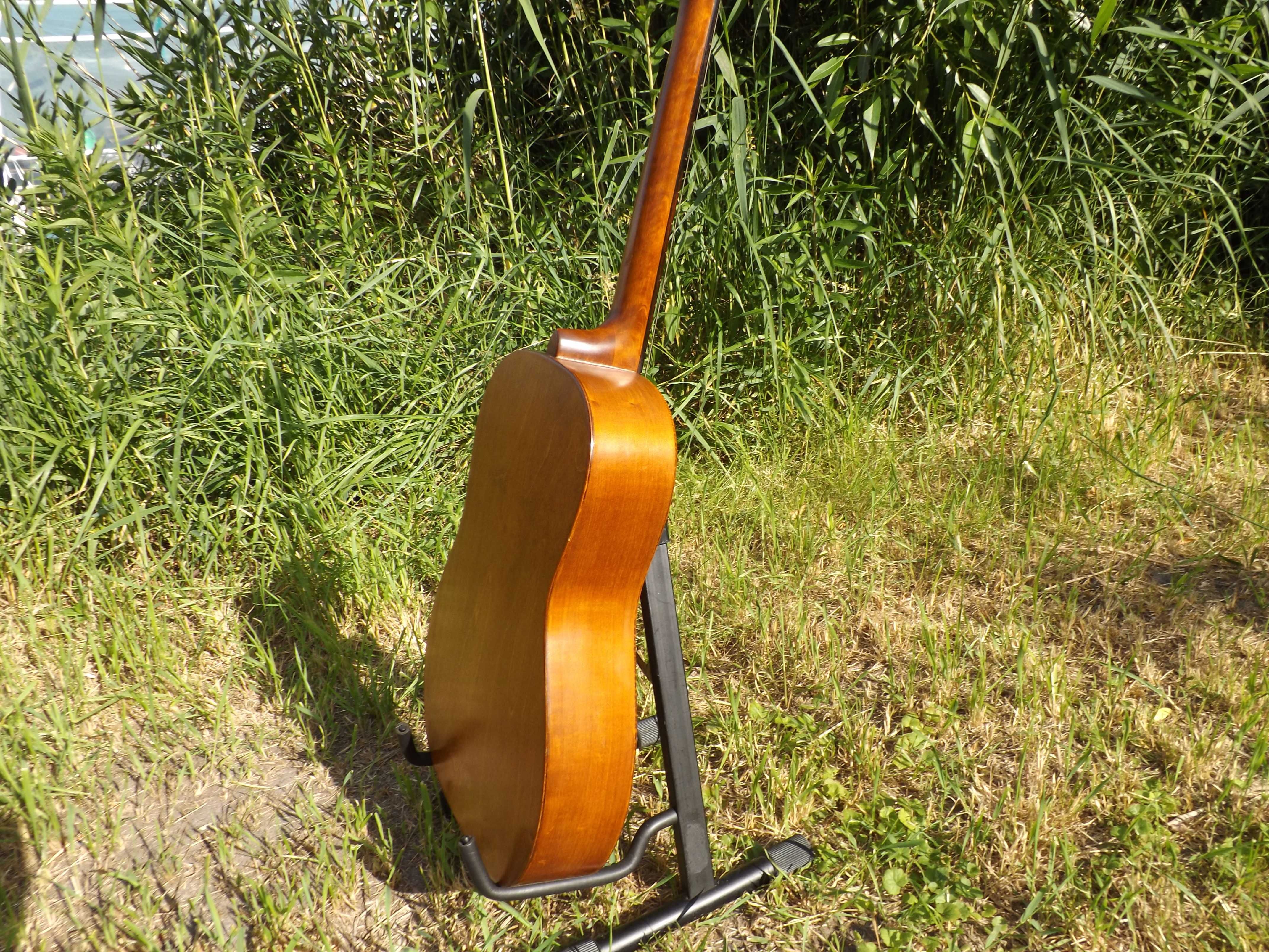 Stara gitara Walthari MittenwaldS