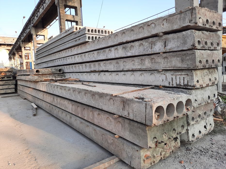 Плиты перекрытия, дорожные. Услуги автокрана